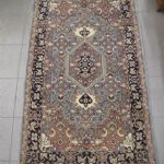 657 2281 ORIENTAL RUG